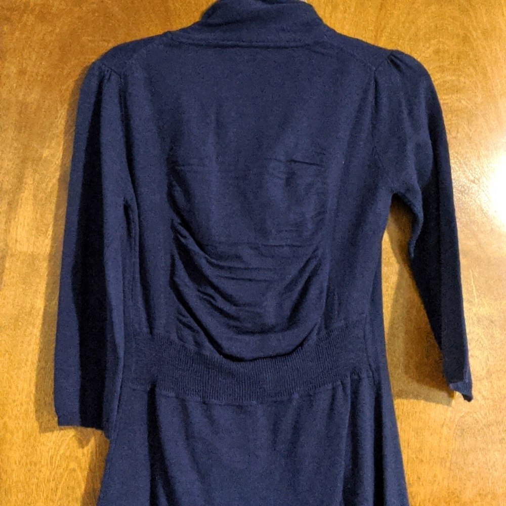 Top - Picture 3 of 4